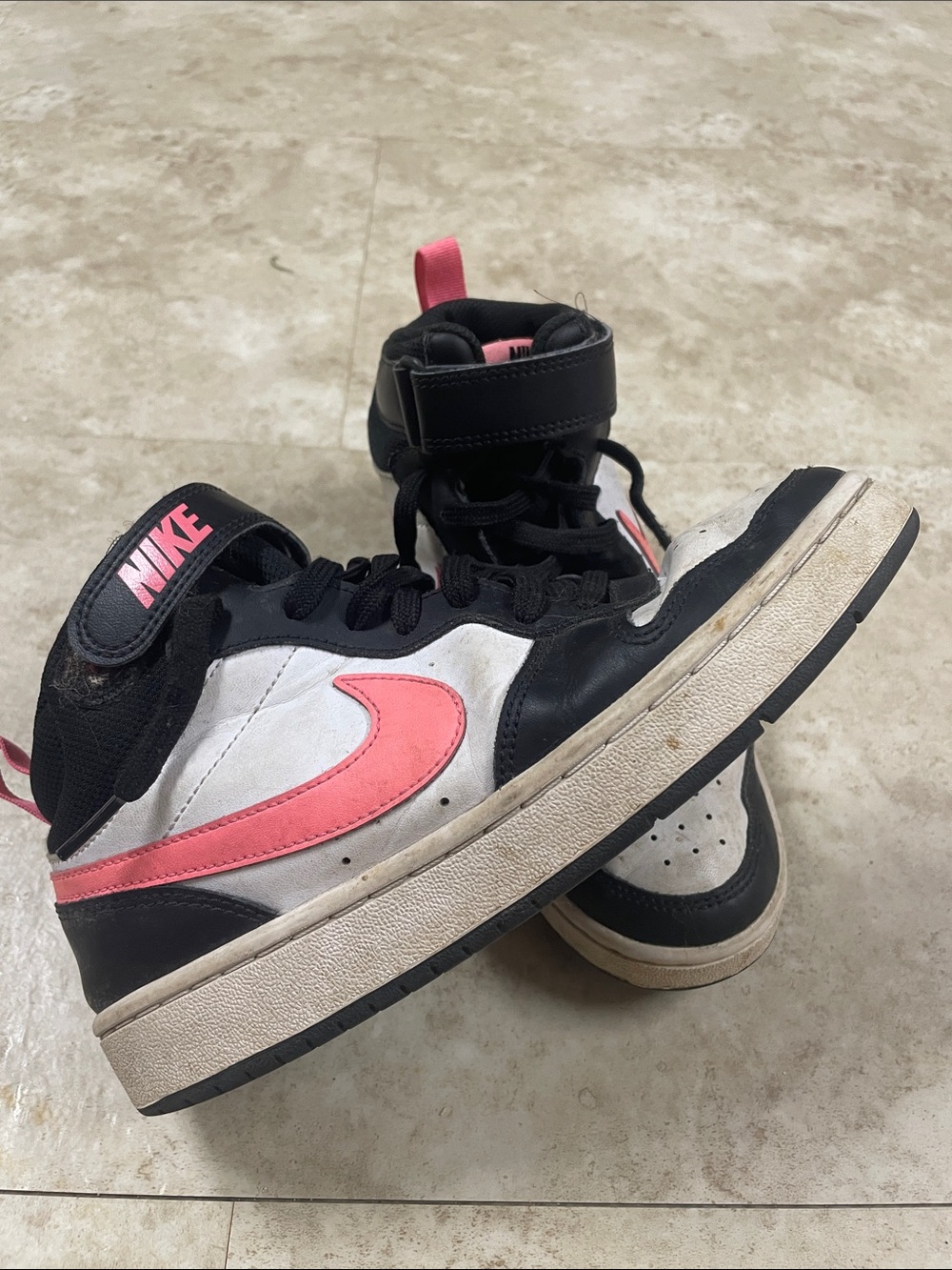 Nike Kids High-Top Sneakers in Black, White & Pink